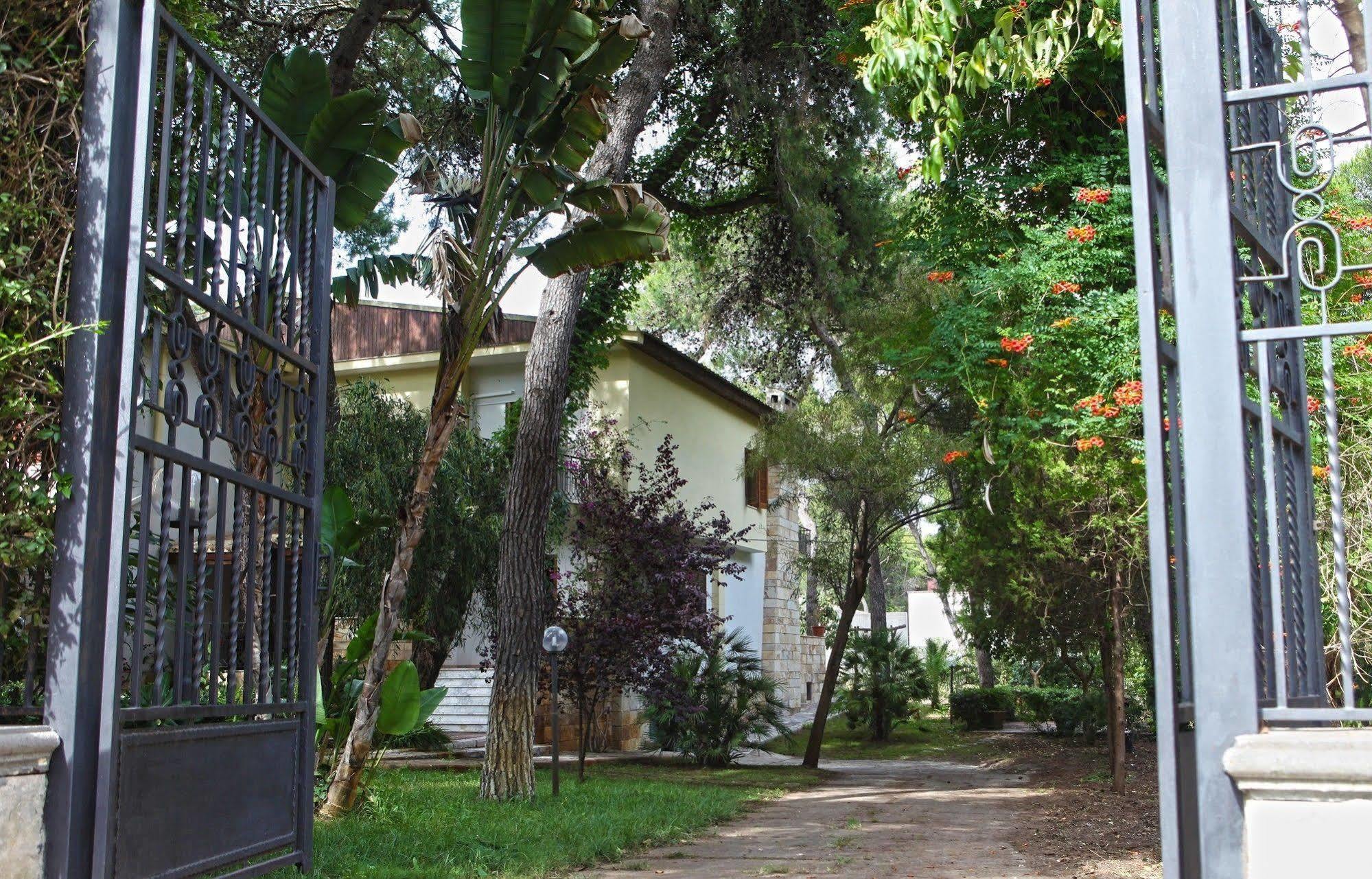 كاستيلانيتا مارينا B&B Viale Dei Pini المظهر الخارجي الصورة